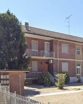 Immobile in asta di 115 m² con 3 locali e box auto