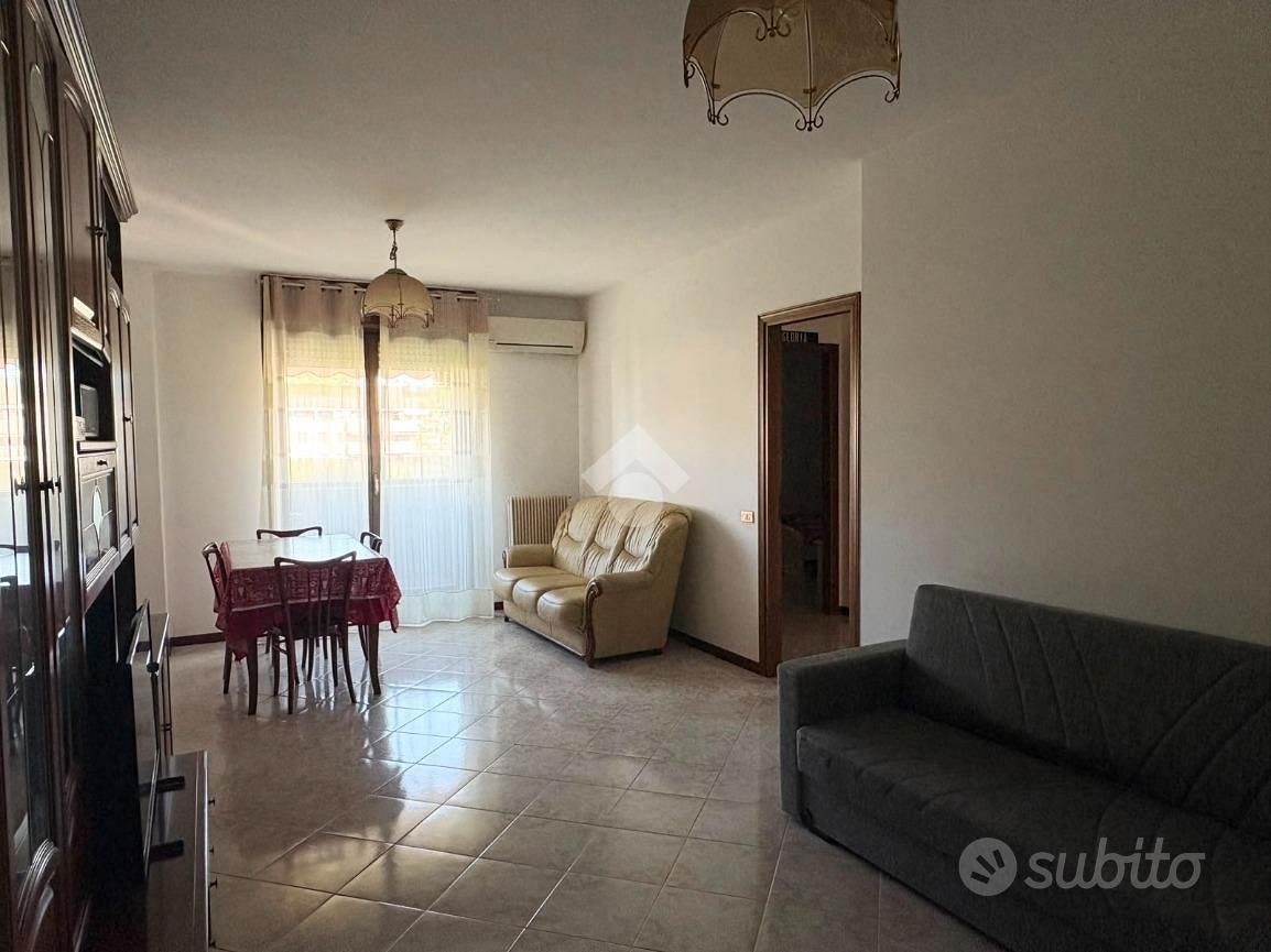 Apartment in Gallarate, Azalee, Cascinetta - Vista 3
