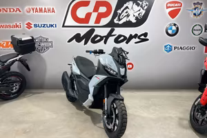 Aprilia SR 400 GT ABS NUOVO PRONTA CONSEGNA