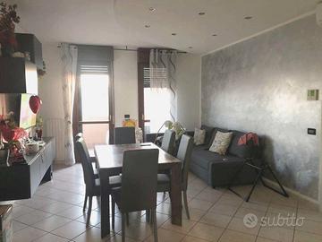 Rif. 2404 App.to 3 cam. zona S.Croce