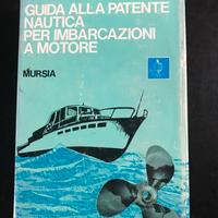 Guida alla patente nautica imbarcazioni motore