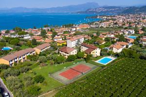 3 LOCALI A BARDOLINO