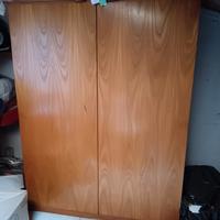 armadio in legno a 2 ante 