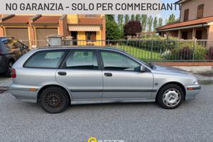 VOLVO V40 1.8 16V cat