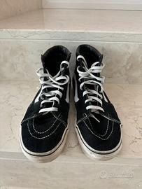 Scarpe sneakers Vans nere uomo usate