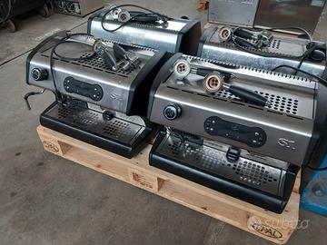 macchina caffè due gruppi