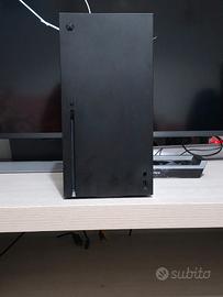 xbox serie x con accessori più due giochi 