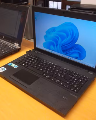ASUS  PU551L   CORE I7+4gb+500gb+windows 11