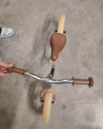 Bicicletta senza pedali per bimbi