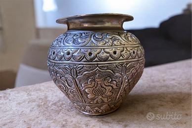 Vaso dí raro collezionismo kalash