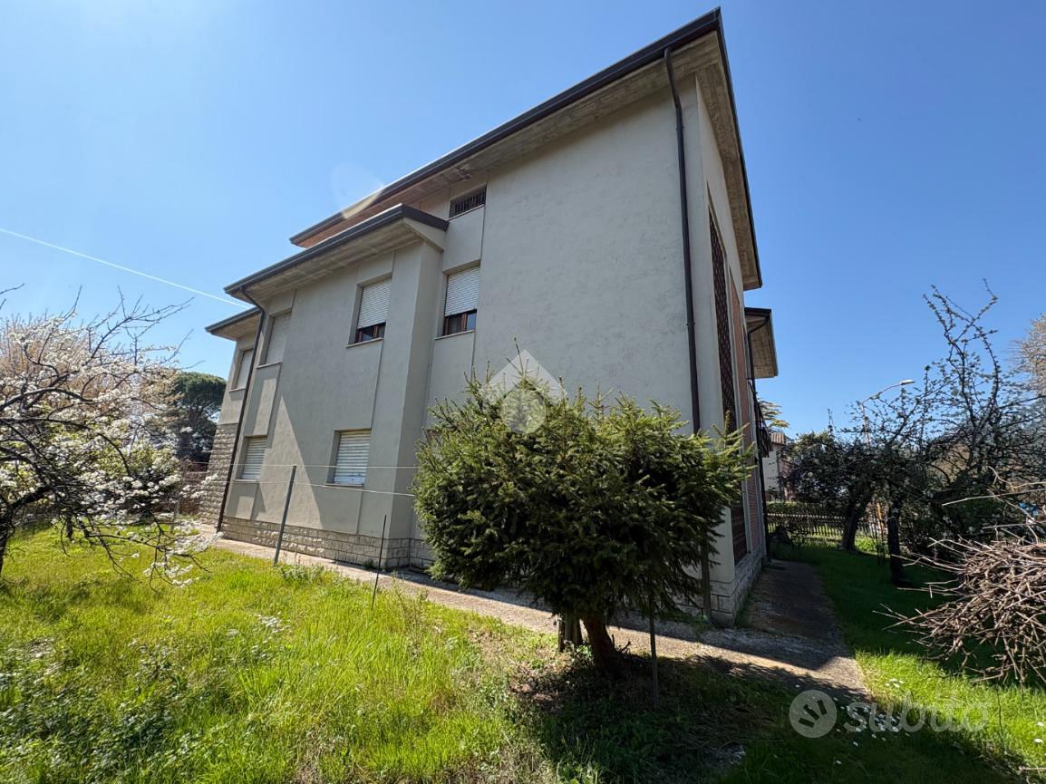House in Bastia Umbra, Boschetti - Altro