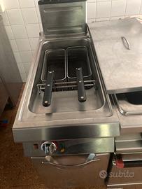 Friggitrice a due cestelli