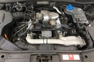 Motore audi - 2.5 d - ake