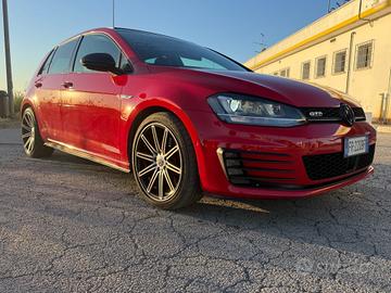 Volkswagen Golf GTD 2.0 TDI 5p. BlueMotion Technol