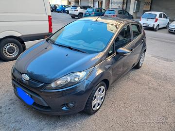 FORD FIESTA 1.4 BENZINA / GPL