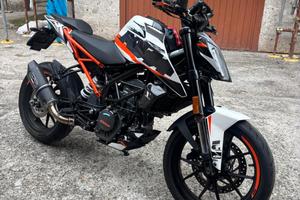 KTM Duke 125 2019