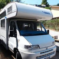 Camper mansardato mobilvetta