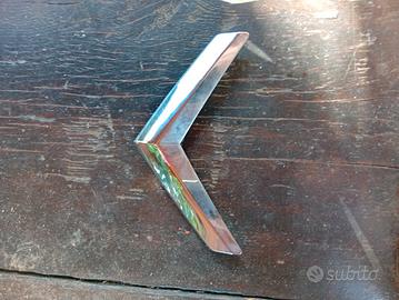 Fregio Citroen Nemo cofano