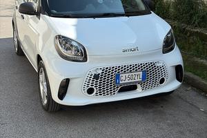 Smart EQ FORFOUR