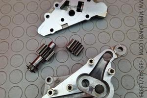 POMPA OLIO DUCATI HYPERMOTARD 1100 2007 2008 HYPER