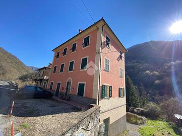 3 LOCALI A MONTOGGIO