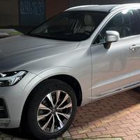 Volvo XC 60 XC60 B4 (d) AWD Geartr. Inscription Pi