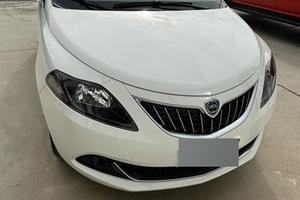 Ypsilon