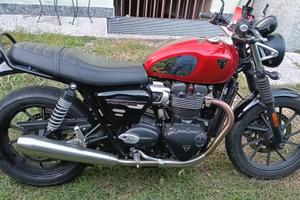  Triumph speed twin 900 crome edition