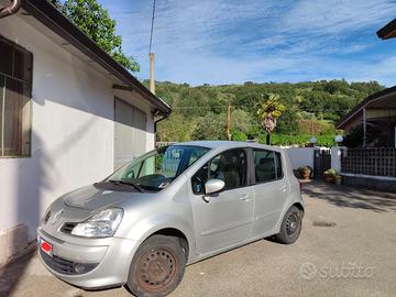 Renault Modus 2009 ~ € 1.500