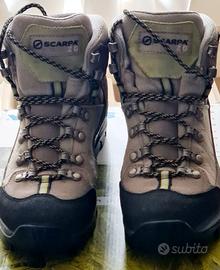 Scarponi Trekking Donna SCARPA