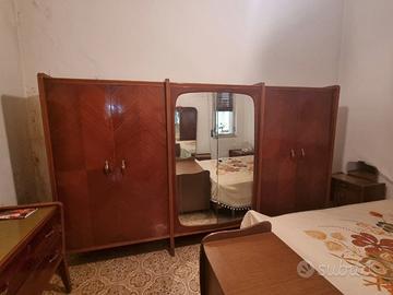 Camera da letto completa vintage - legno