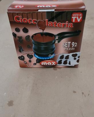 cioccolatoera con stampi