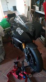 Yamaha r6 pista