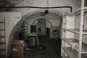 Magazzino nel cuore del centro storico di Roma