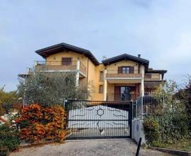 C.da Coste di Oratino-Splendida villa bifamiliare