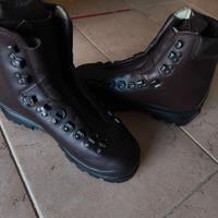 Scarponi da montagna