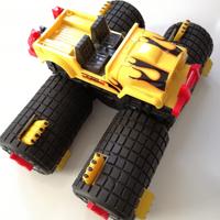 VINTAGE 1985 GALOOB ANIMAL SWAMPER 4x4