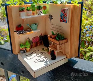 Libro-scultura DIORAMA "Giardino di casa".
