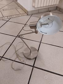 Lampada da lettura comodino alluminio snodabile