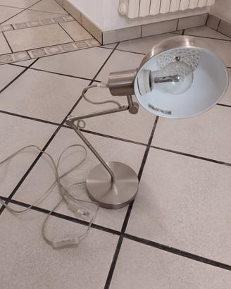 Lampada da lettura comodino alluminio snodabile