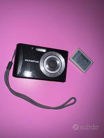 Fotocamera Olympus T-100