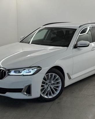 BMW Serie 5 530d Touring mhev 48V xdrive Business