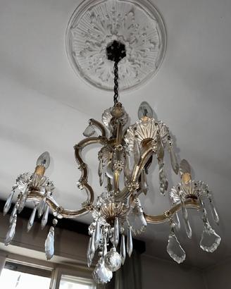 Lampadario in cristallo stile Maria Teresa