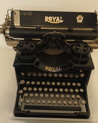 Macchina per scrivere Royal  anni 20