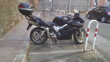 Honda VFR 800 del 2002