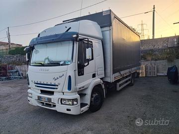 Camion Iveco Eurocargo 130E28