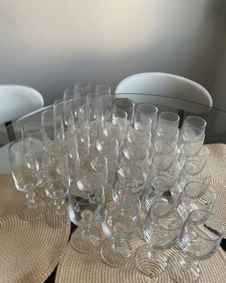 Set di bicchieri da 12 in cristallo
