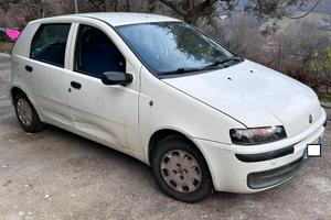 fiat punto 2002 benzina neopatentati