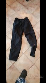 copripantaloni tucano in cordura molto sicuri ,