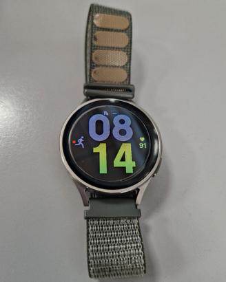 Samsung Watch 5 pro  perfettamente funzionante 